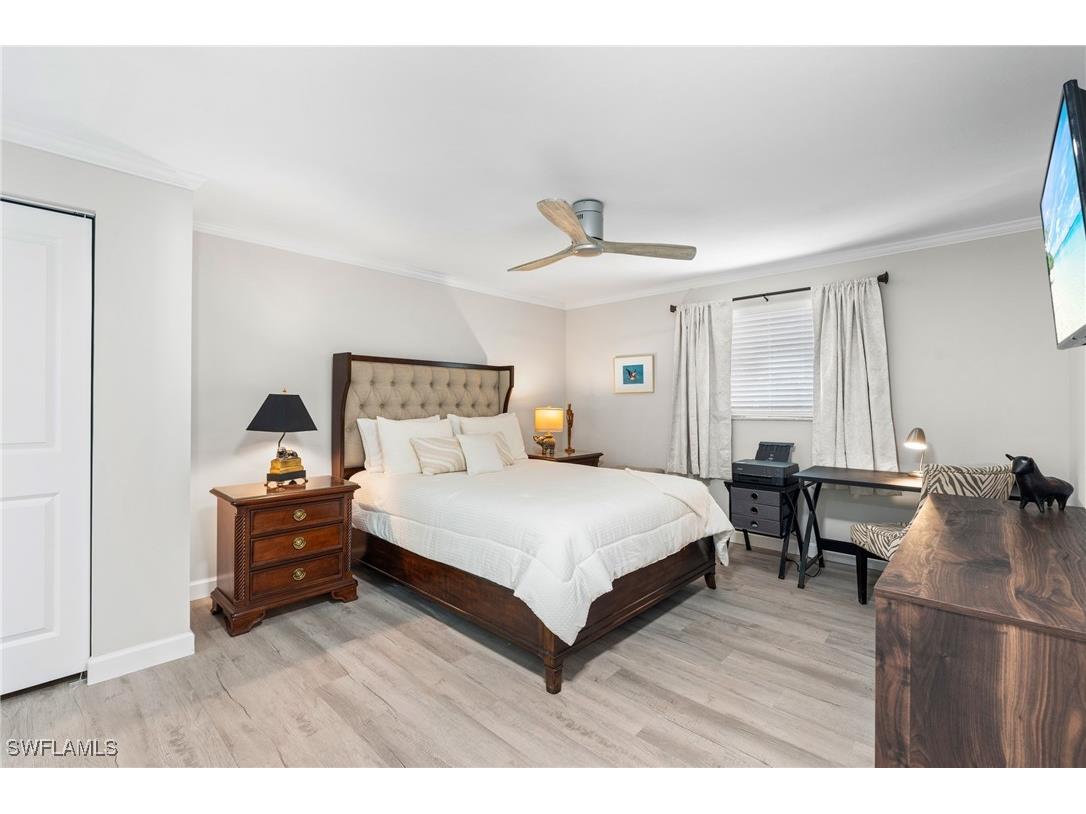 1517 Chesapeake Avenue #B3 Naples FL 34102 225071695 image8