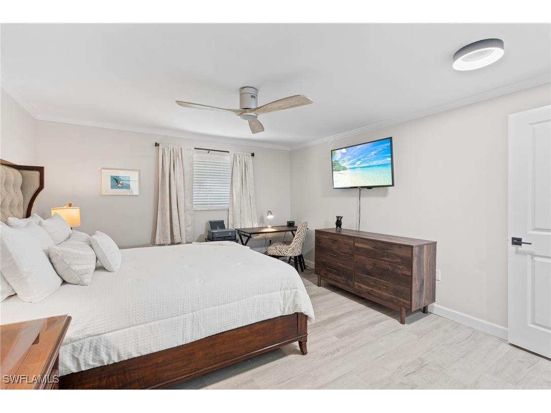 1517 Chesapeake Avenue #B3 Naples FL 34102 225071695 image9