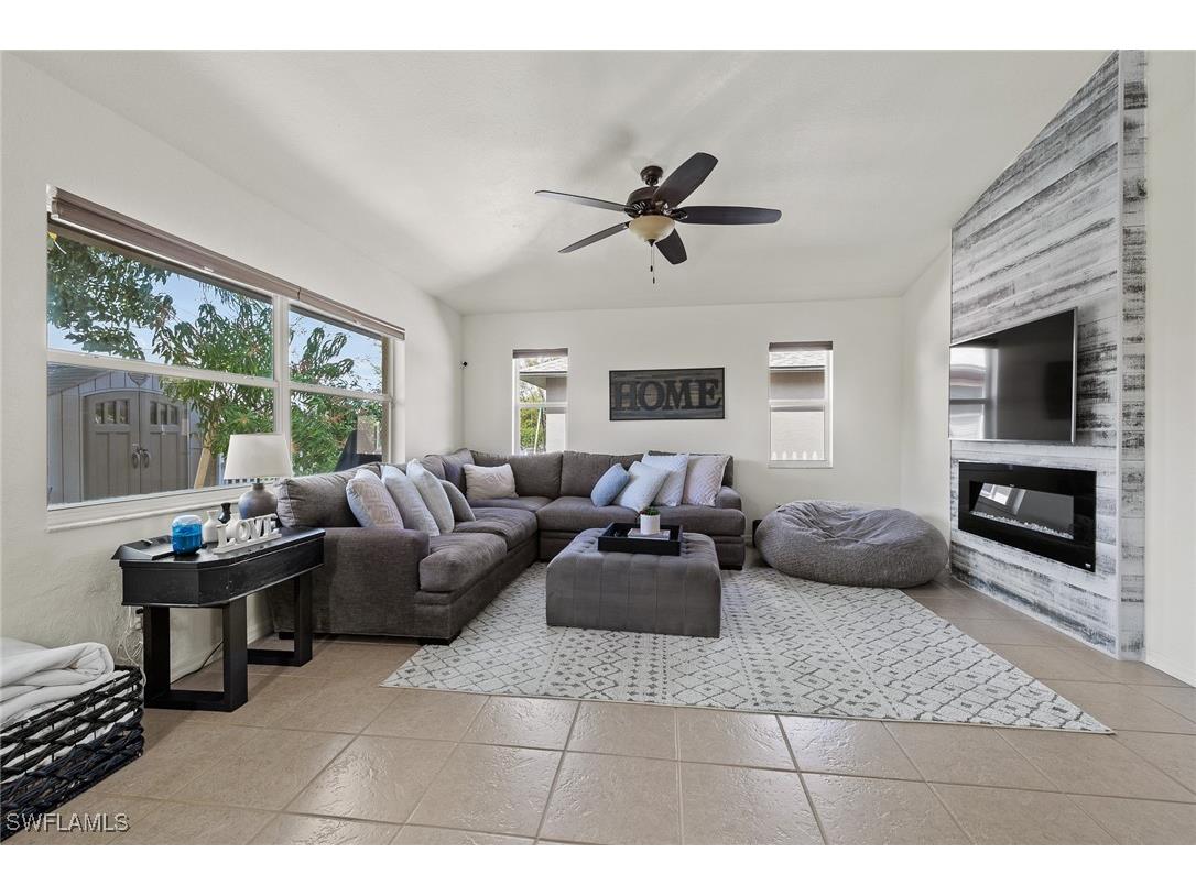 1517 Graduate Court Lehigh Acres FL 33971 2025001191 image10