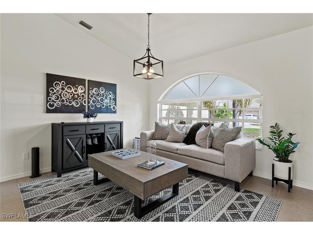 1517 Graduate Court Lehigh Acres FL 33971 2025001191 image5