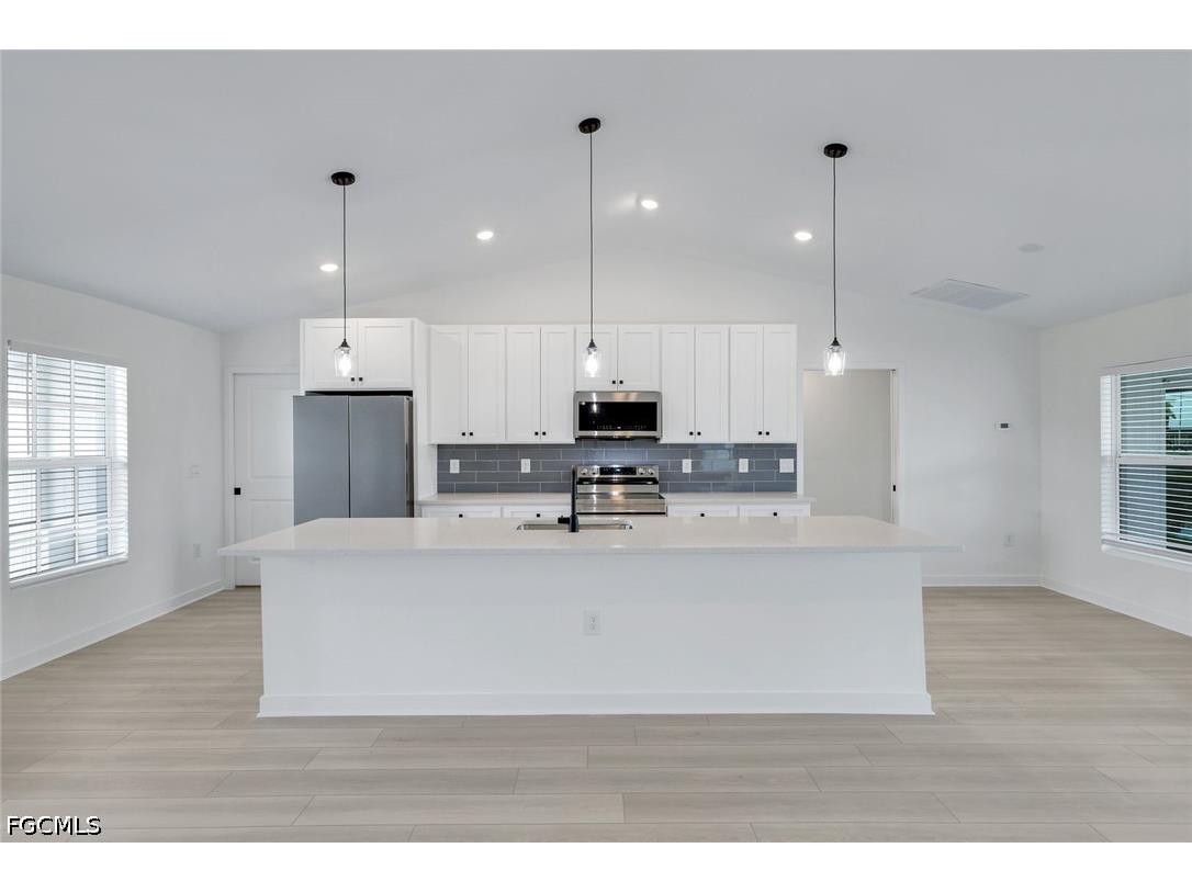 1517 NE 23rd Street Cape Coral FL 33909 2026015894 image11