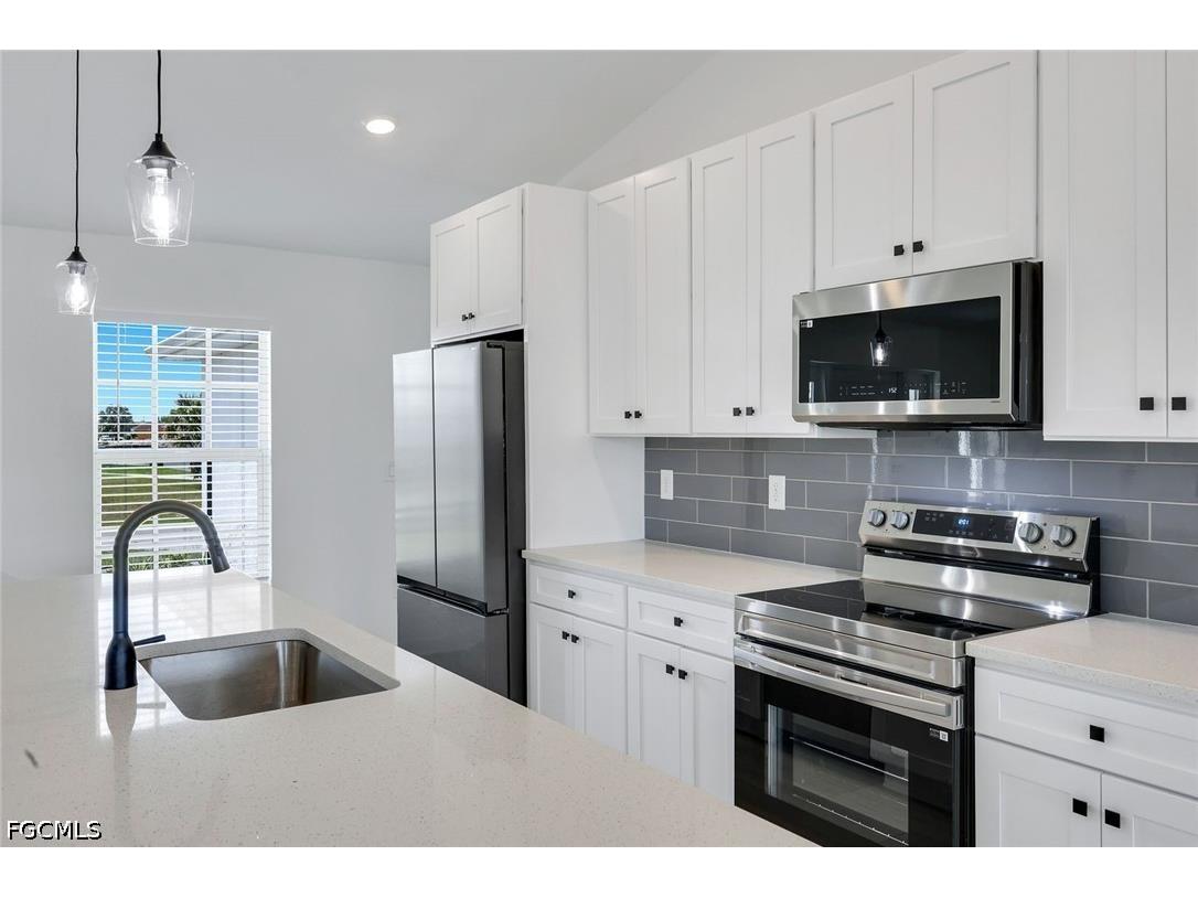 1517 NE 23rd Street Cape Coral FL 33909 2026015894 image12