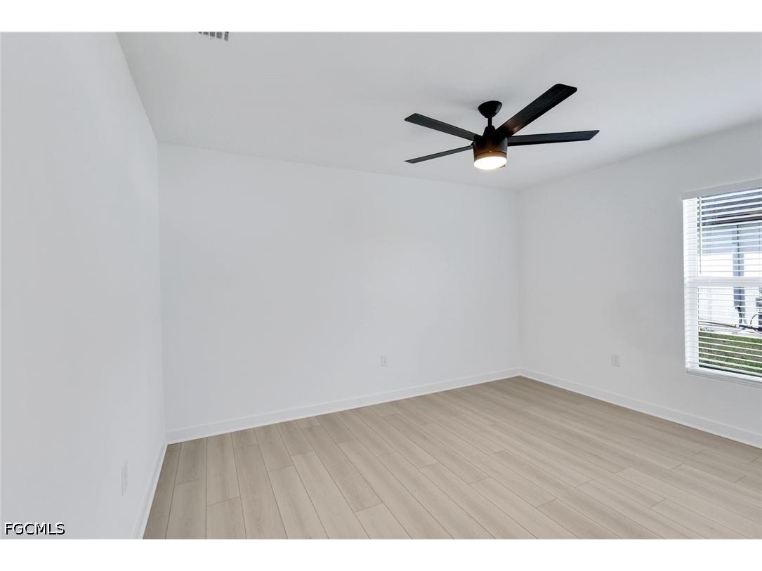 1517 NE 23rd Street Cape Coral FL 33909 2026015894 image20