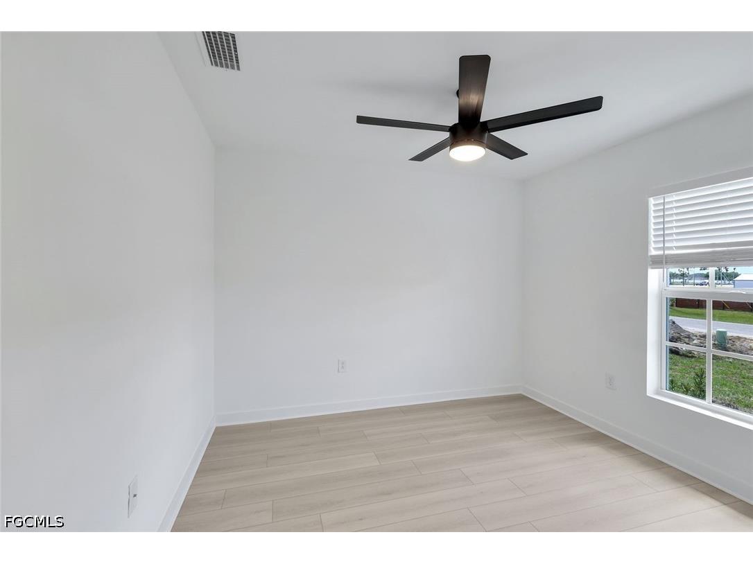 1517 NE 23rd Street Cape Coral FL 33909 2026015894 image21