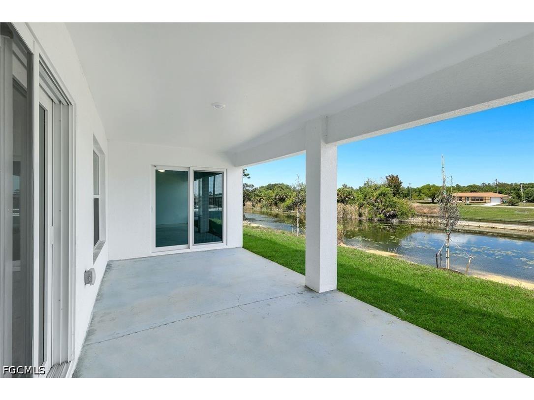 1517 NE 23rd Street Cape Coral FL 33909 2026015894 image23