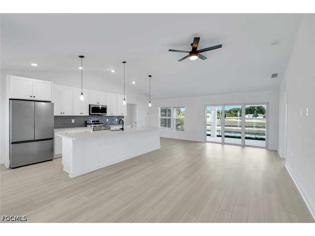1517 NE 23rd Street Cape Coral FL 33909 2026015894 image7