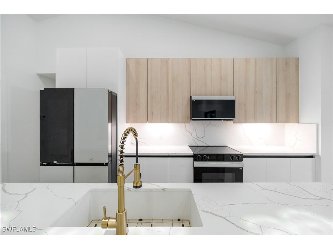 1517 NW 17th Street Cape Coral FL 33993 226002713 image10