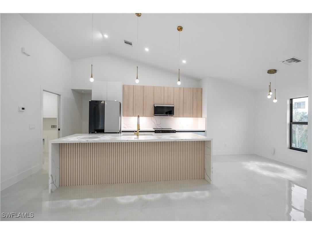 1517 NW 17th Street Cape Coral FL 33993 226002713 image9