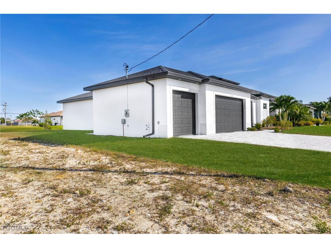 1517 SW 28th Terrace Cape Coral FL 33914 2025025872 image11