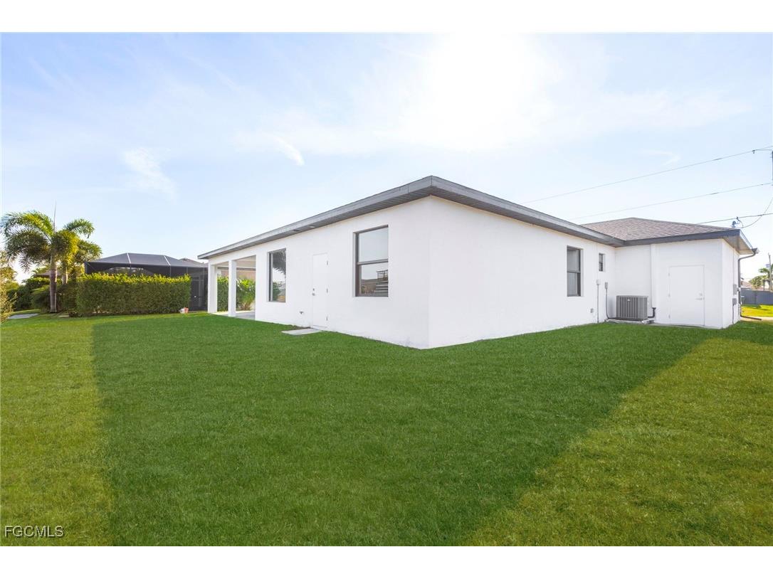 1517 SW 28th Terrace Cape Coral FL 33914 2025025872 image17