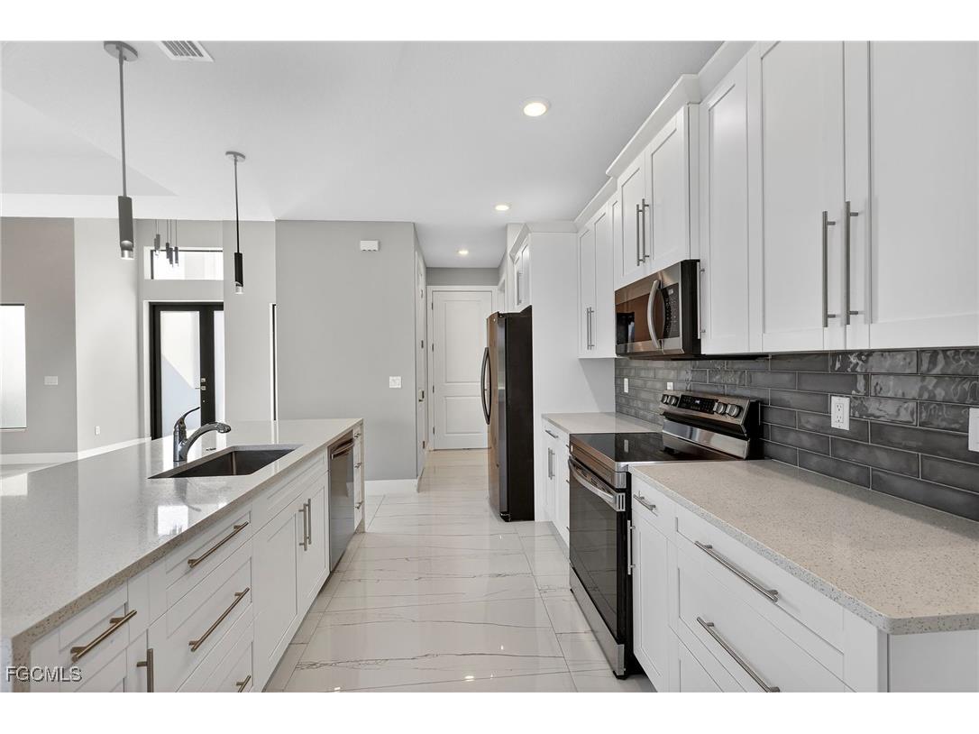 1517 SW 28th Terrace Cape Coral FL 33914 2025025872 image30