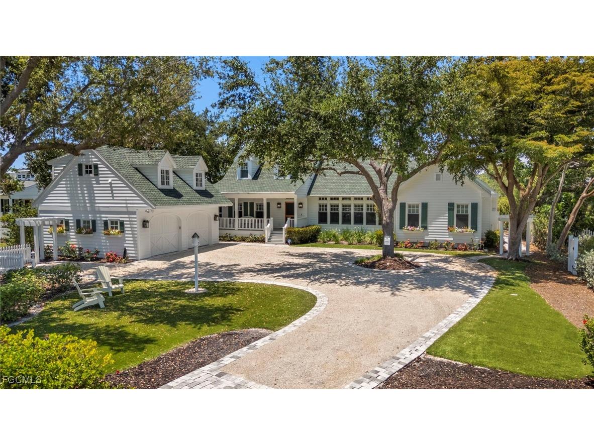 1517 Sand Castle Road Sanibel FL 33957 2025016356 image1