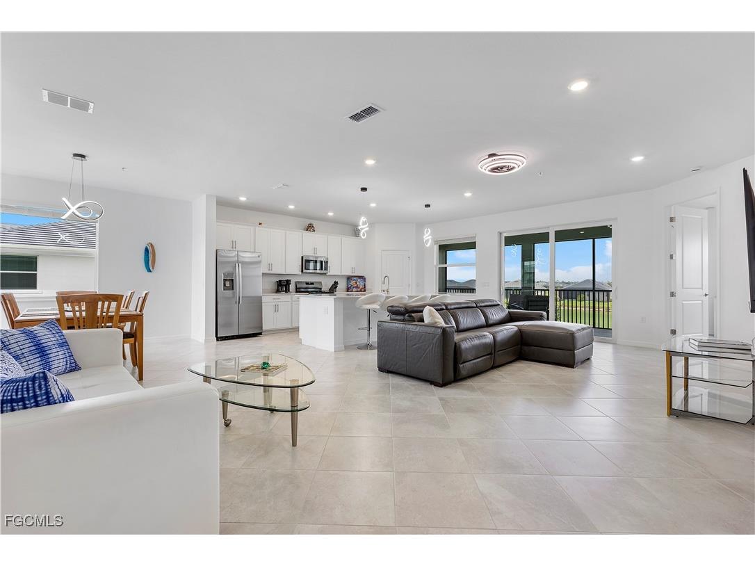 15170 Bluffton Lane #1821 Punta Gorda FL 33982 2025009499 image4