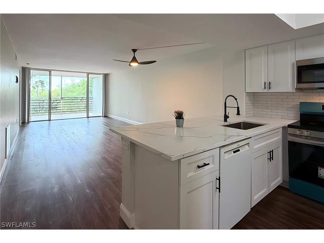 15171 Cedarwood Lane #3202 Naples FL 34110 226012412 image3