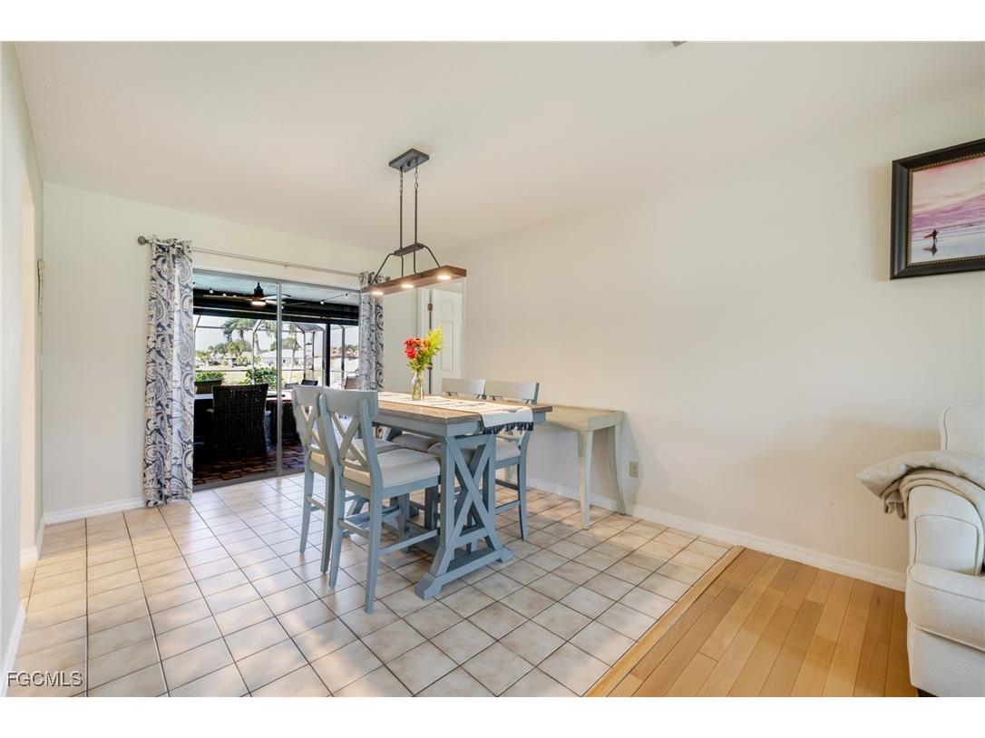 1518 SE 10th Place Cape Coral FL 33990 2025018081 image17