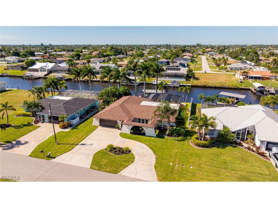 1518 SE 10th Place Cape Coral FL 33990 2025018081 image42