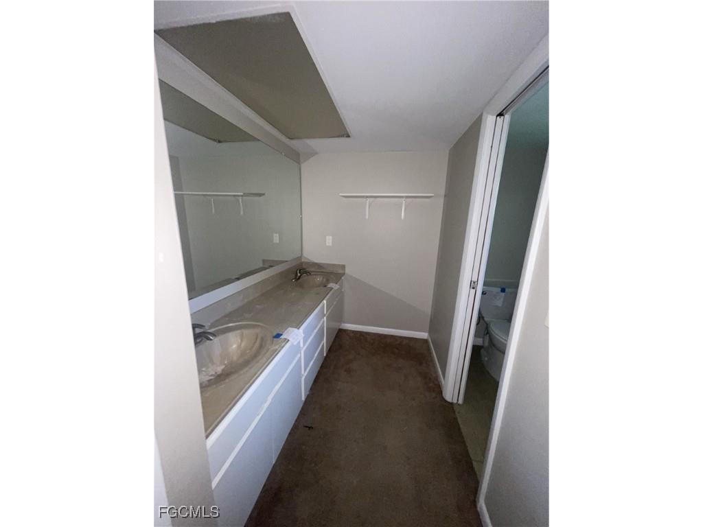 1518 SE 11th Avenue Cape Coral FL 33990 2025011327 image11