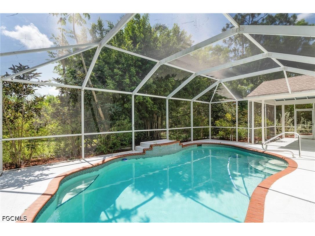 15180 Briar Ridge Circle Fort Myers FL 33912 2026027574 image12