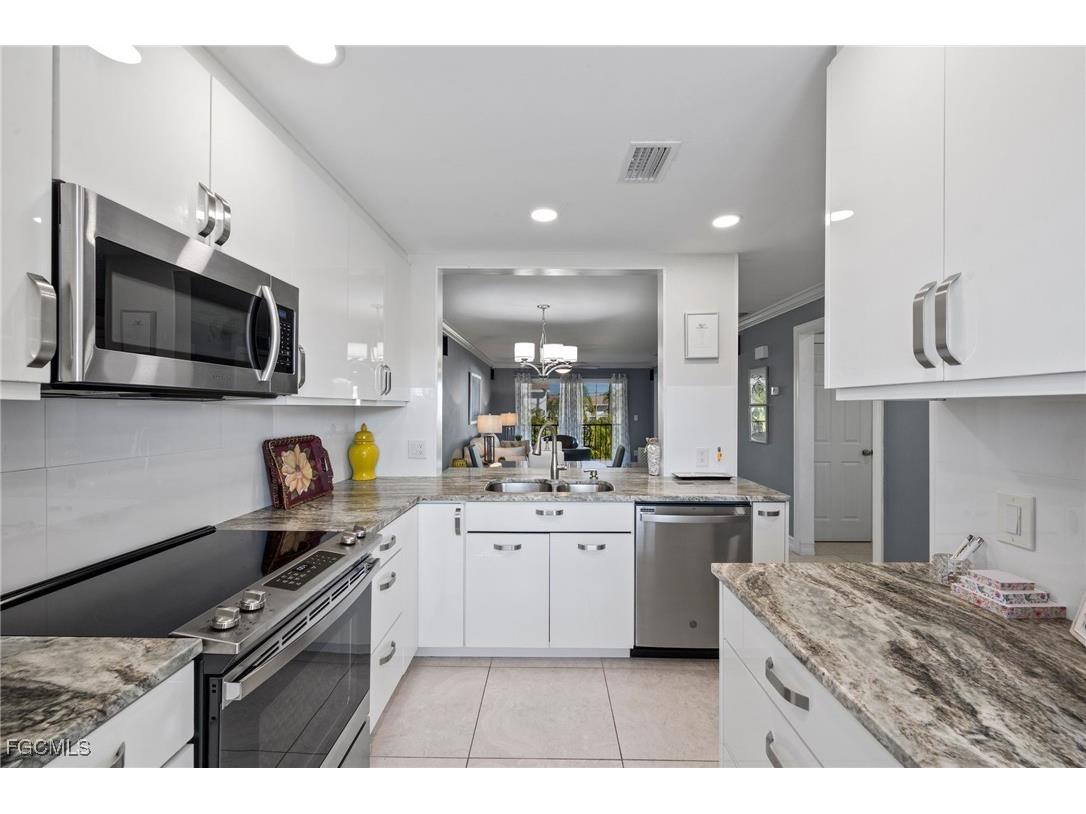 1519 Cape Coral Parkway W #9 Cape Coral FL 33914 2026001454 image2