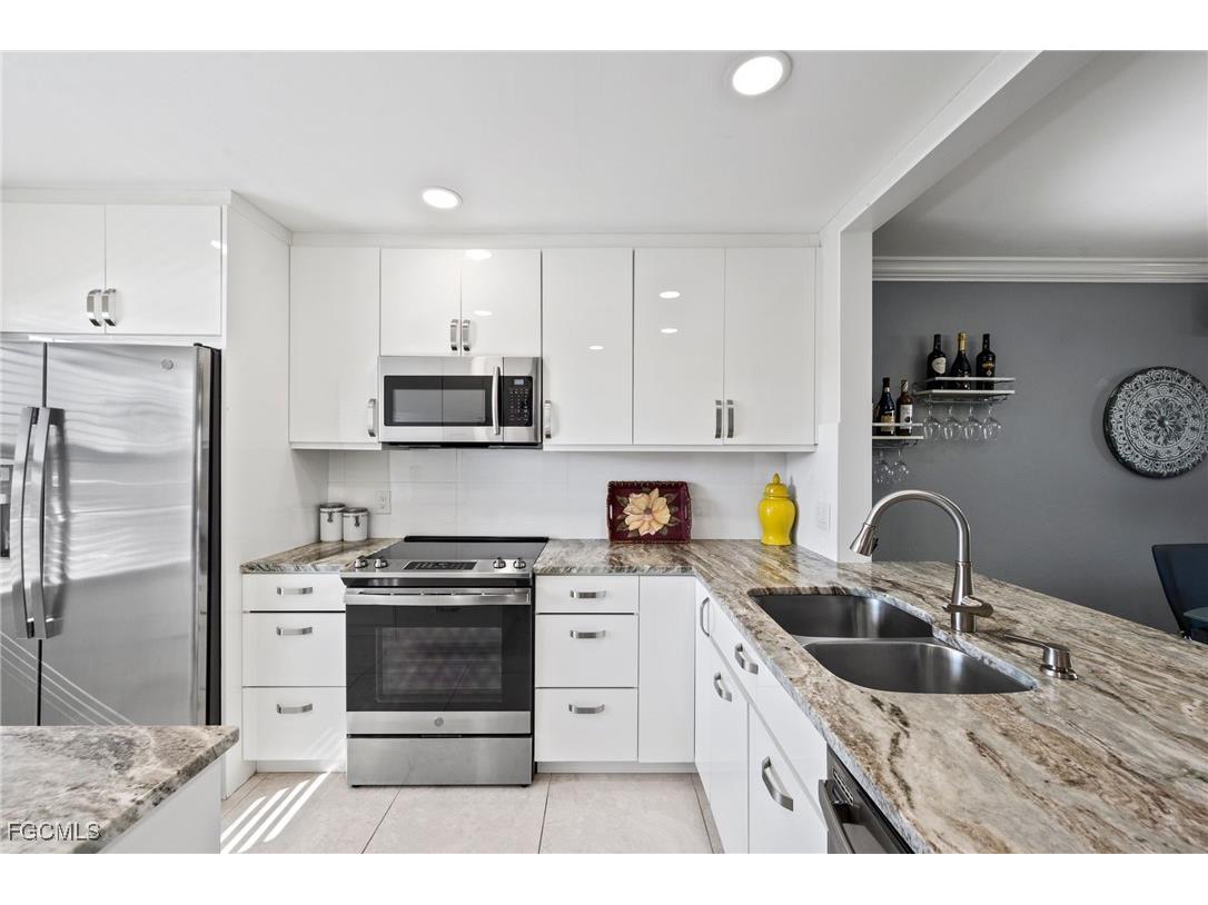 1519 Cape Coral Parkway W #9 Cape Coral FL 33914 2026001454 image3