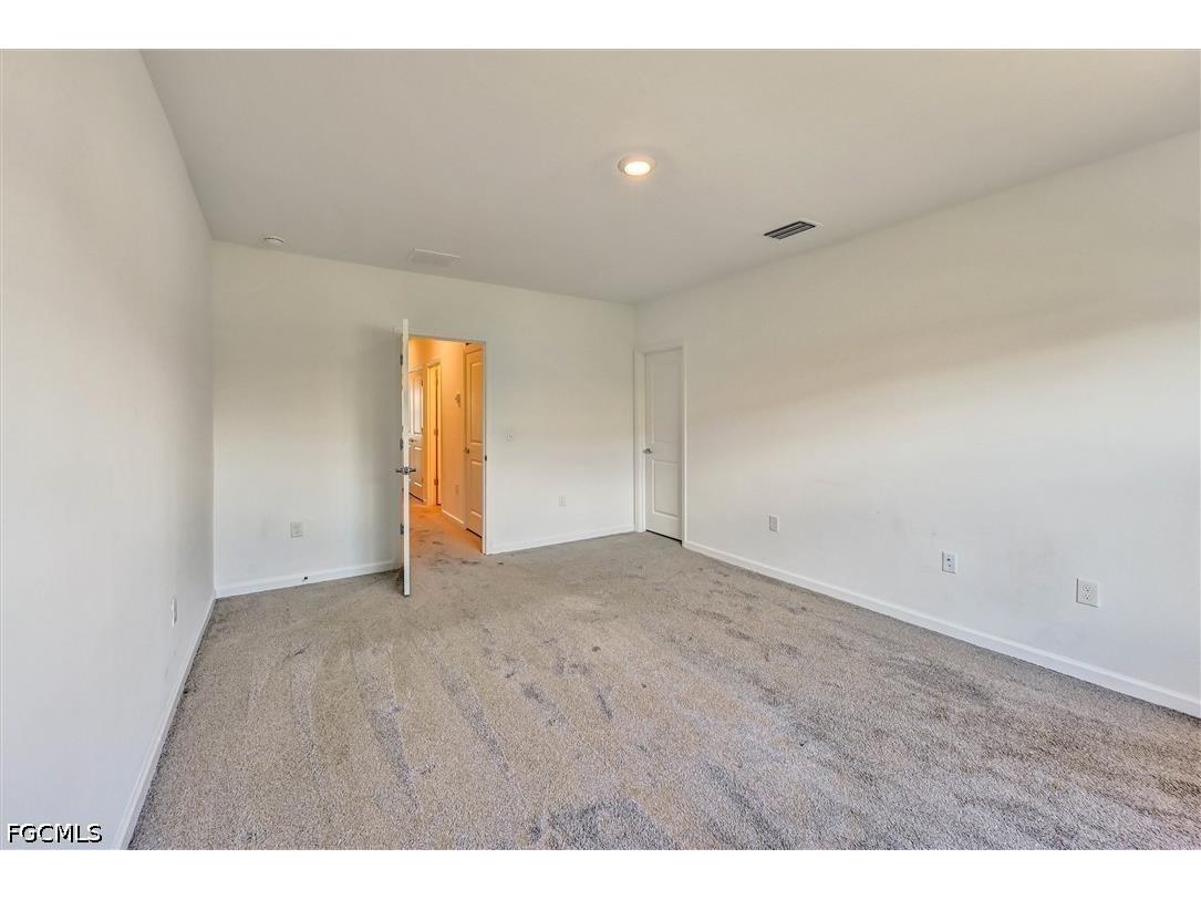 1519 Lake Jessup Circle Cape Coral FL 33909 2026019259 image15