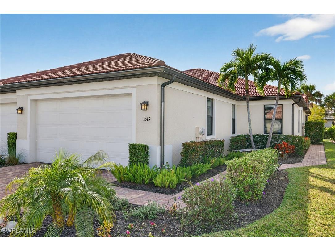 1519 Oceania Drive S Naples FL 34113 225078633 image2