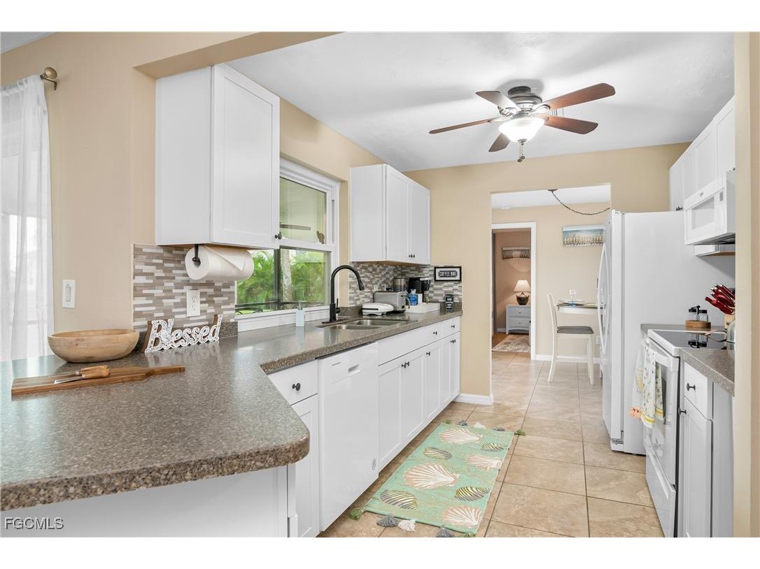 1519 SE 21st Street Cape Coral FL 33990 2026001105 image17