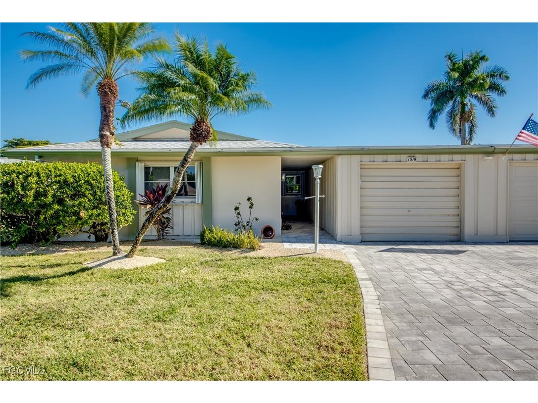 1519 Whiskey Creek Drive Fort Myers FL 33919 2025018219 image1