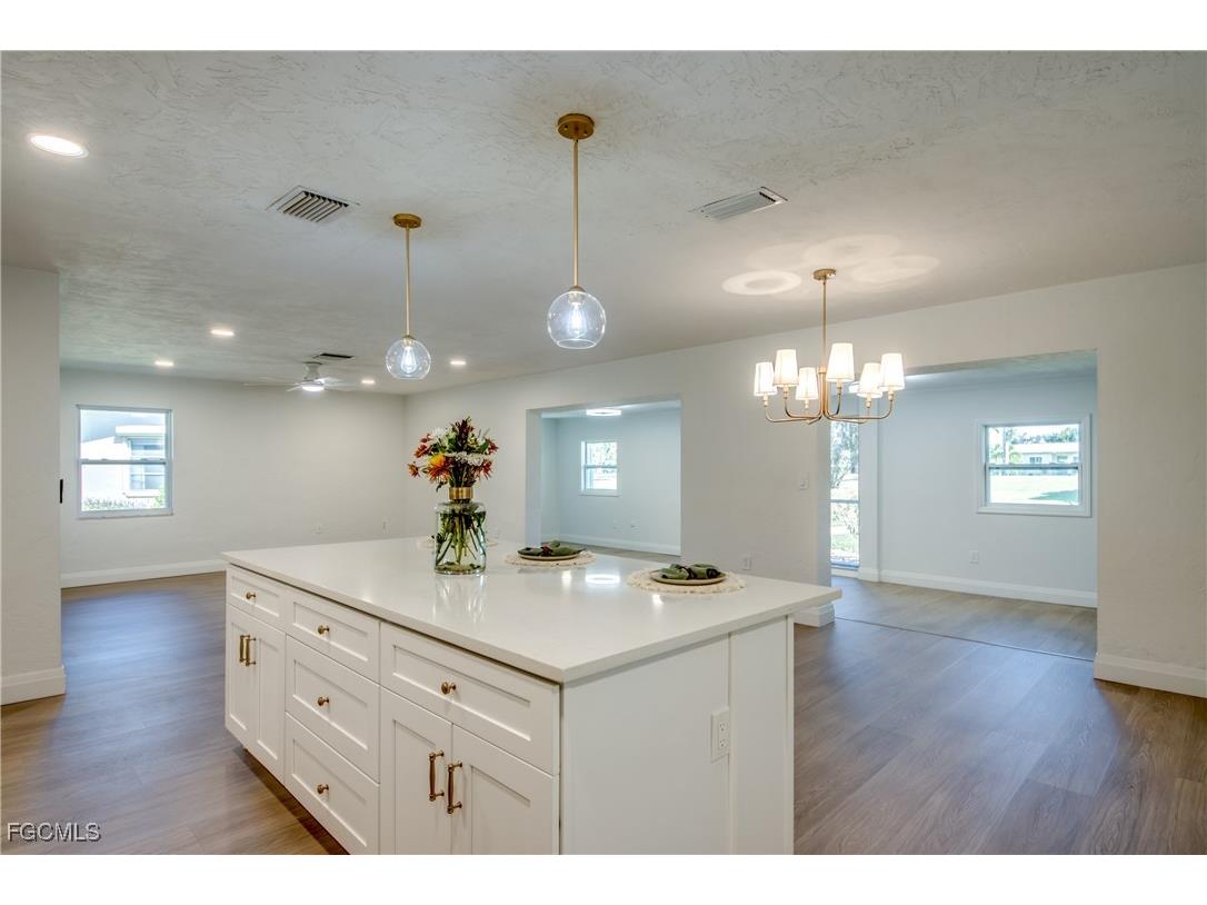 1519 Whiskey Creek Drive Fort Myers FL 33919 2025018219 image13