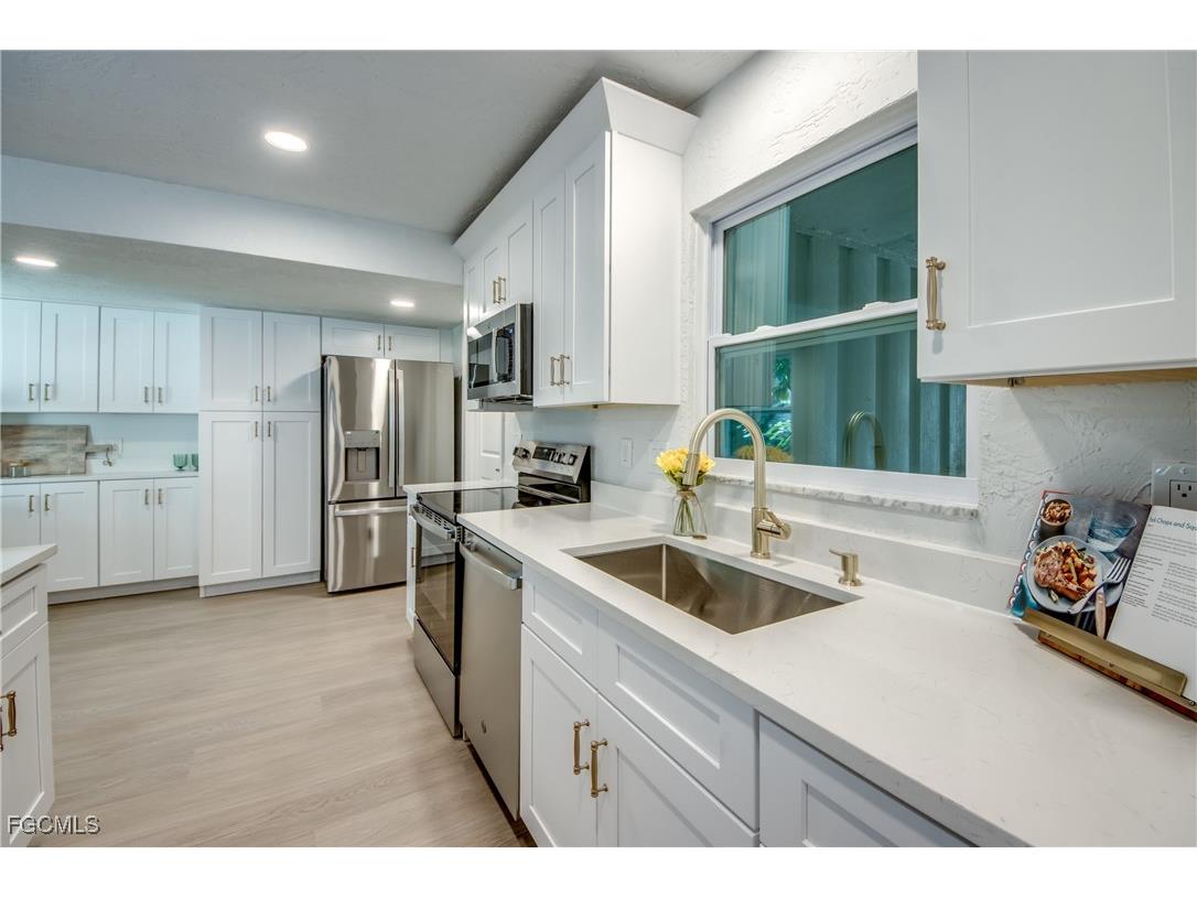 1519 Whiskey Creek Drive Fort Myers FL 33919 2025018219 image14