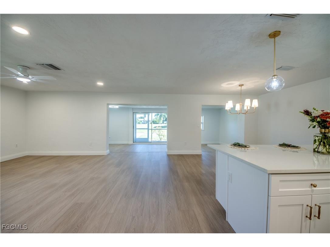 1519 Whiskey Creek Drive Fort Myers FL 33919 2025018219 image28