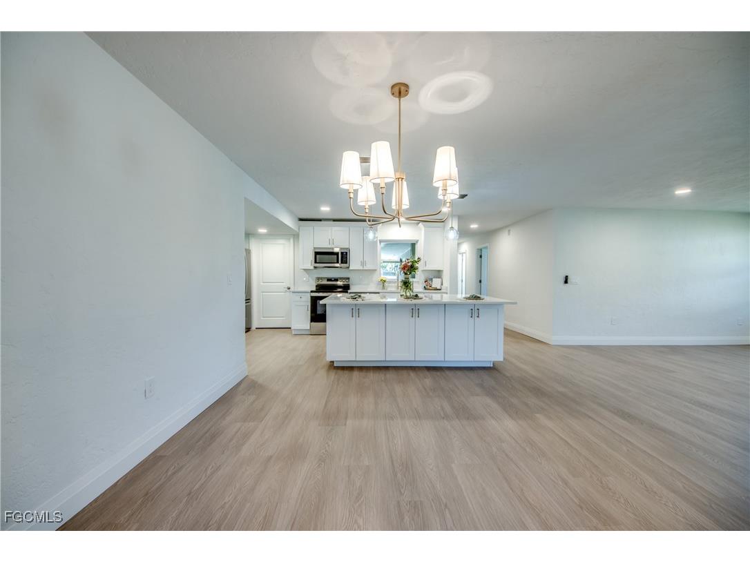 1519 Whiskey Creek Drive Fort Myers FL 33919 2025018219 image29