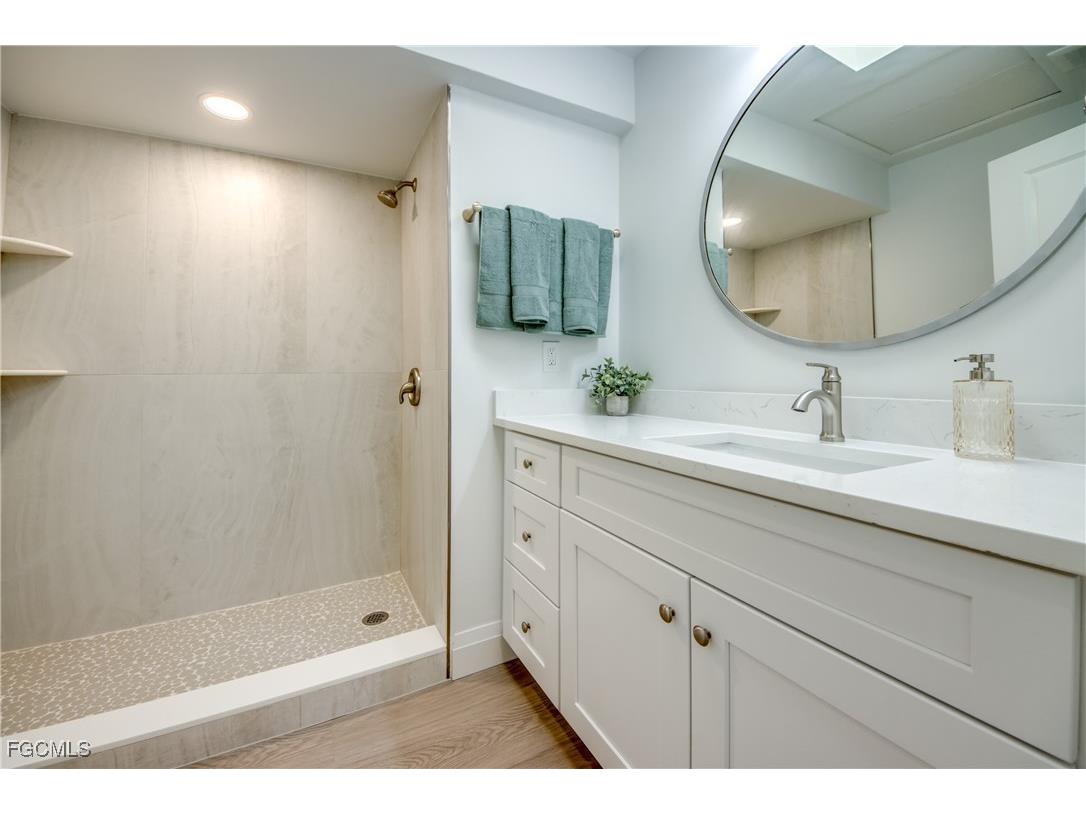 1519 Whiskey Creek Drive Fort Myers FL 33919 2025018219 image35