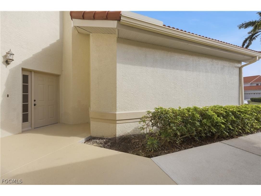 15190 Royal Windsor Lane #1002 Fort Myers FL 33919 2025015237 image2