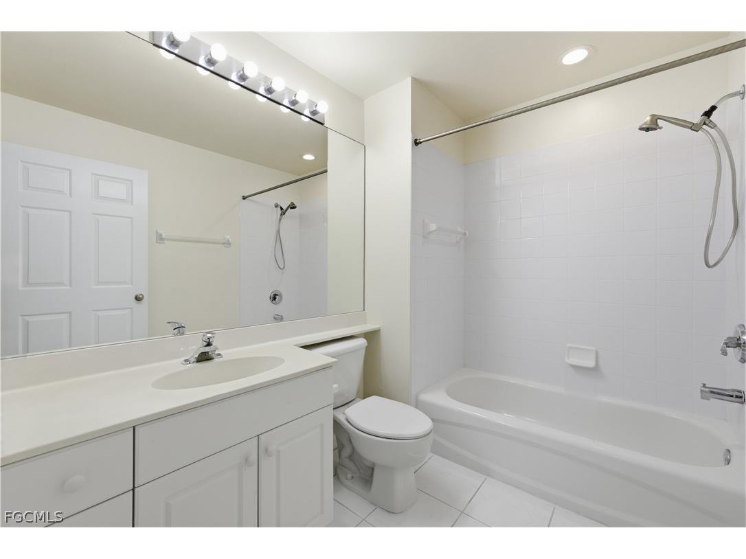 15190 Royal Windsor Lane #1002 Fort Myers FL 33919 2025015237 image8