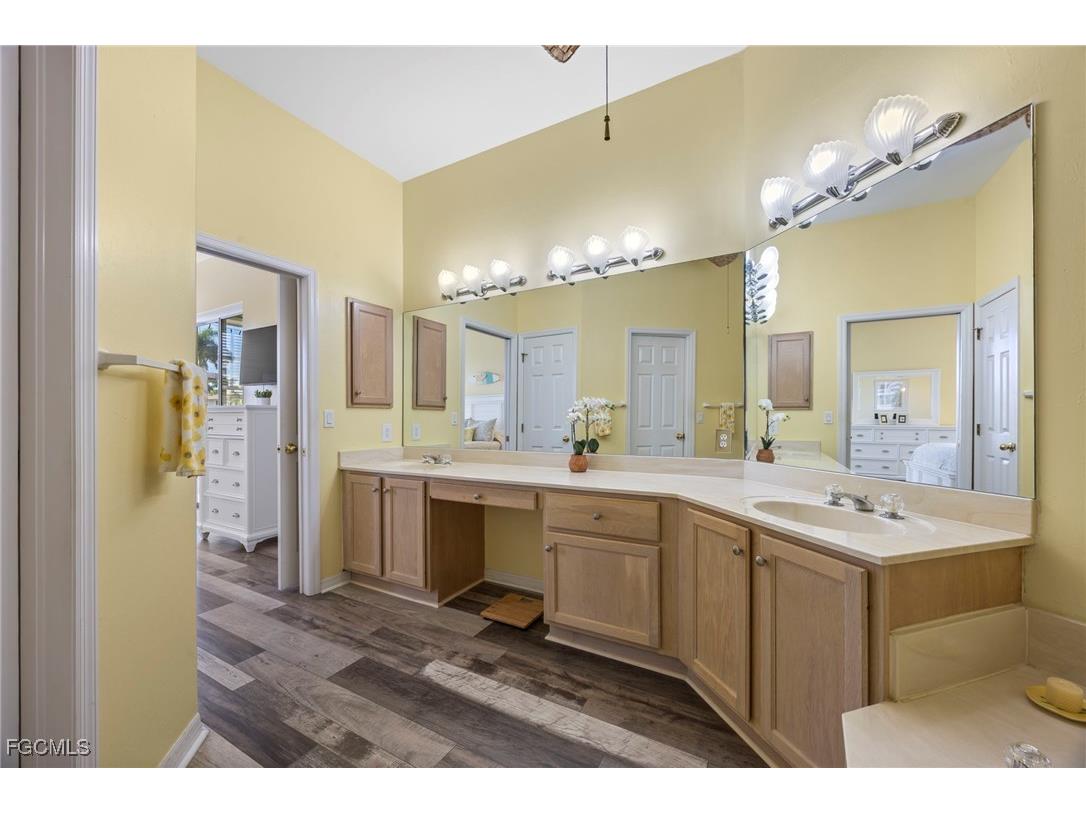 15193 Seabreeze Cove Circle Fort Myers FL 33908 2025018857 image25