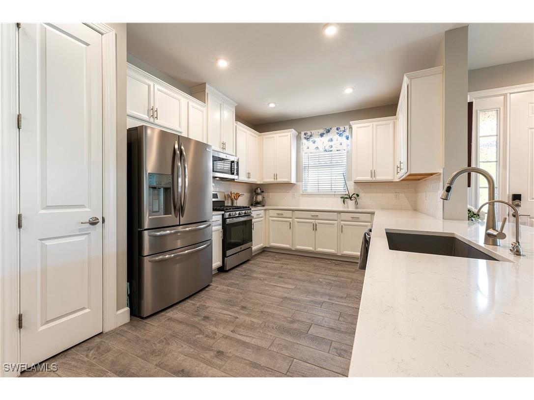 15198 Tolmino Street Naples FL 34114 225084192 image9