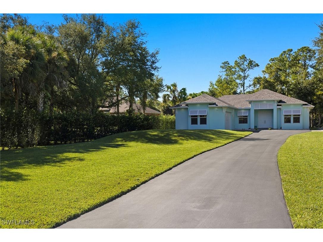 152 14th Avenue NW Naples FL 34120 225076153 image1