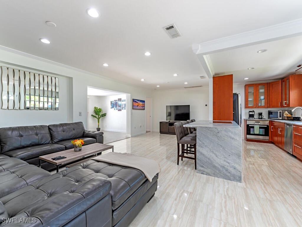 152 Coral Vine Drive Naples FL 34110 225068193 image5