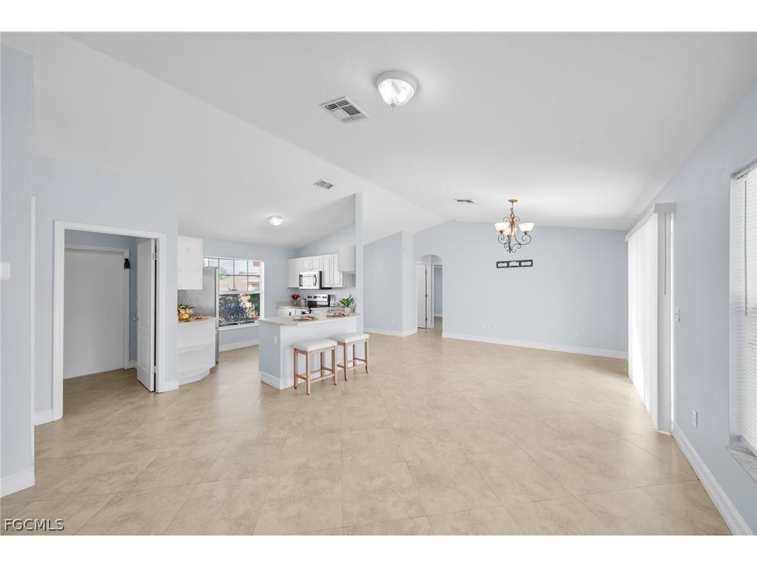 152 SE 19th Lane Cape Coral FL 33990 2026009994 image12