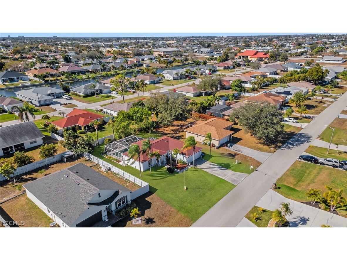 152 SE 19th Lane Cape Coral FL 33990 2026009994 image34