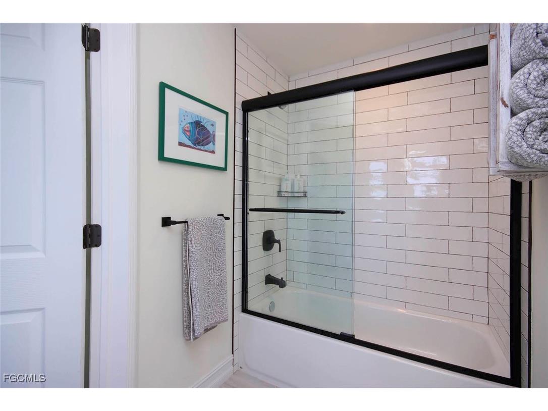 1520 Angel Drive Sanibel FL 33957 2025025010 image23