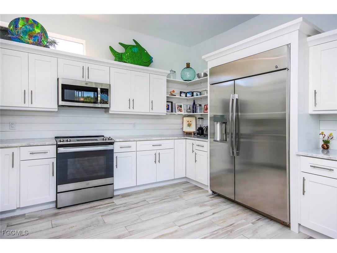 1520 Angel Drive Sanibel FL 33957 2025025010 image9