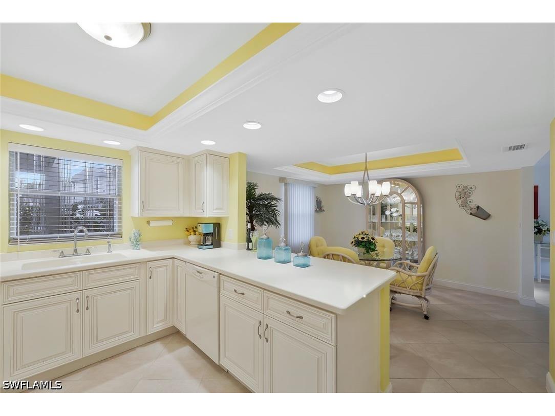 1520 Imperial Golf Course Boulevard #214 Naples FL 34110 226020228 image10