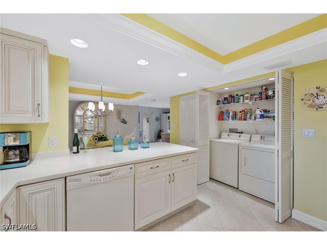 1520 Imperial Golf Course Boulevard #214 Naples FL 34110 226020228 image12