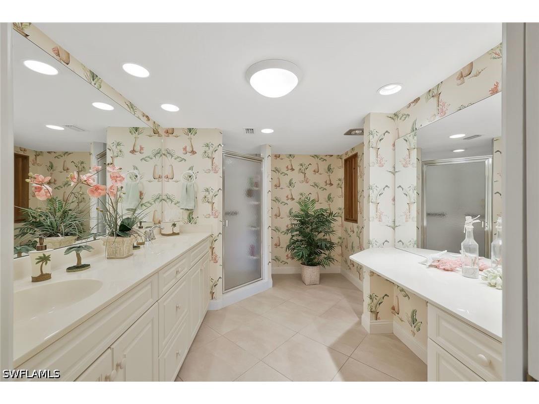 1520 Imperial Golf Course Boulevard #214 Naples FL 34110 226020228 image7