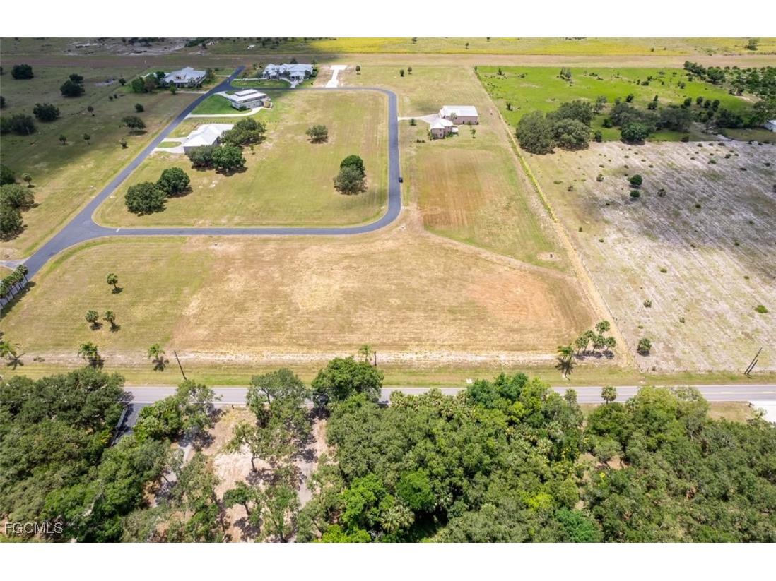 1520 Lindbergh Loop Labelle FL 33935 2026000555 image8
