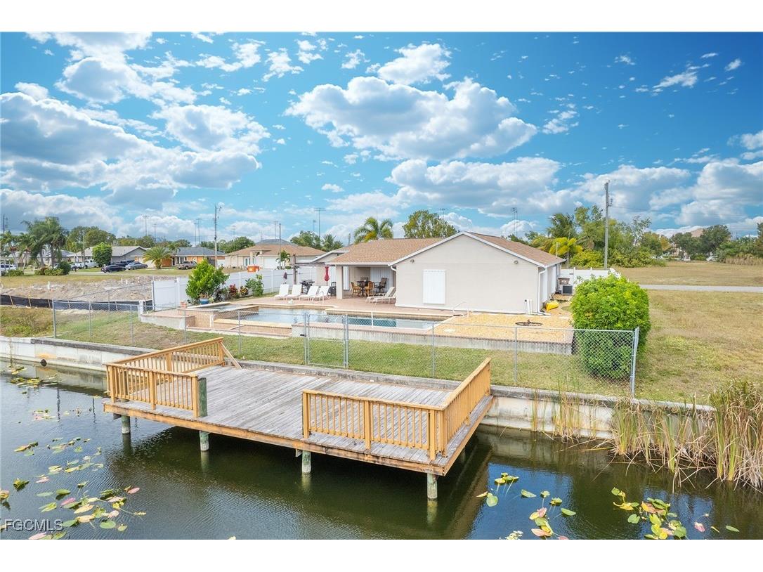 1520 NE 2nd Terrace Cape Coral FL 33909 2025023975 image30