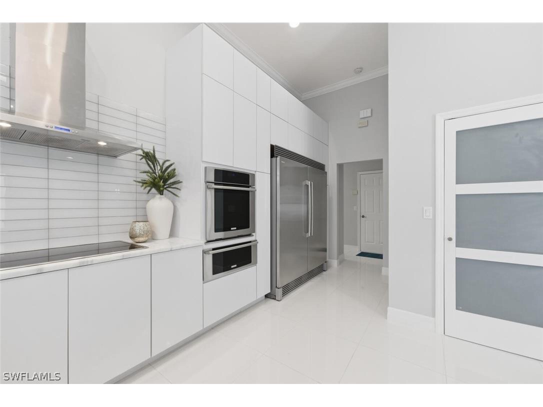 1520 Oakes Boulevard Naples FL 34119 226006448 image13