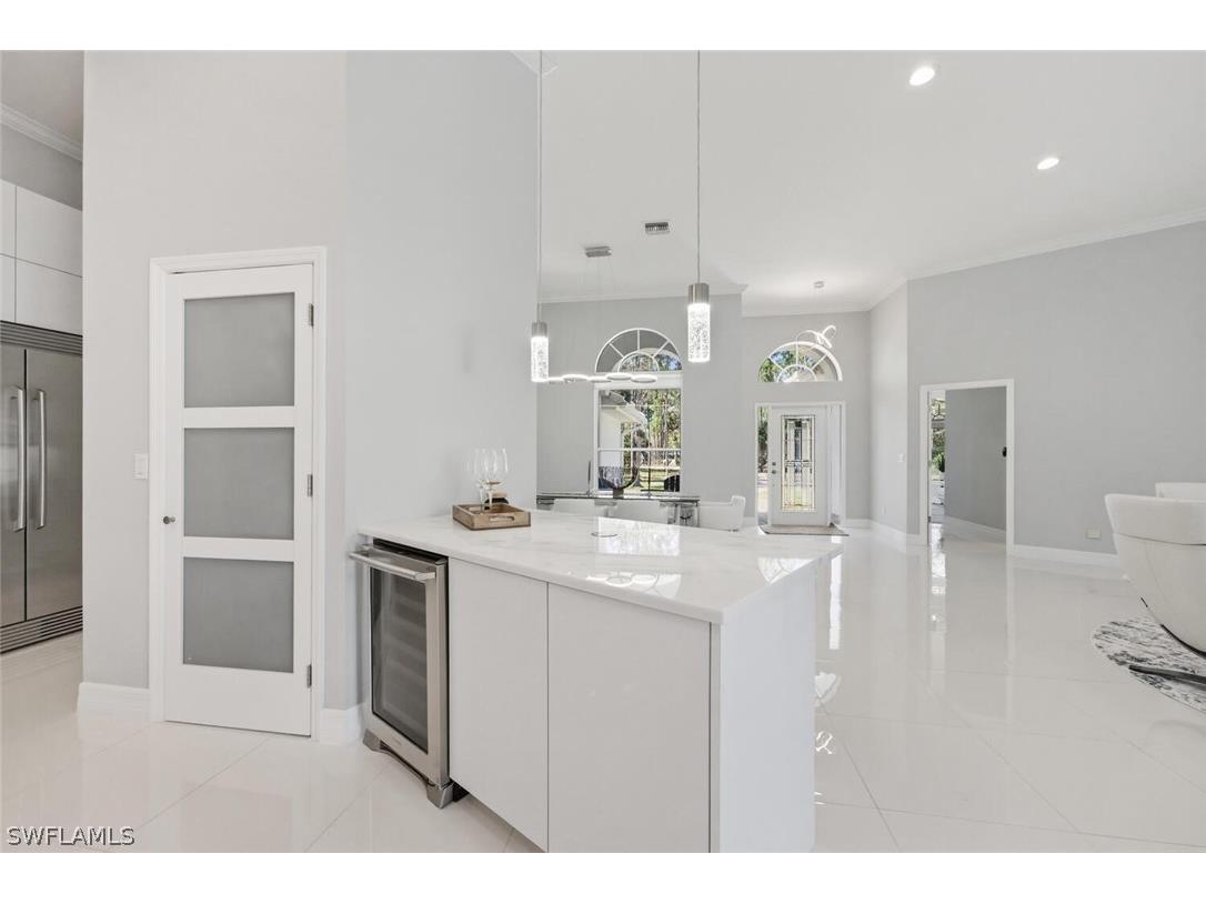 1520 Oakes Boulevard Naples FL 34119 226006448 image16